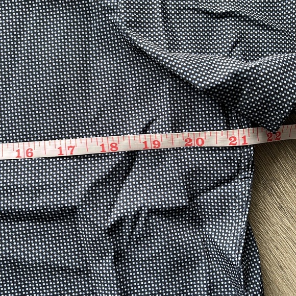 DENVER HAYES | Men’s Polka Dot Button Up Shirt - Picture 3 of 7